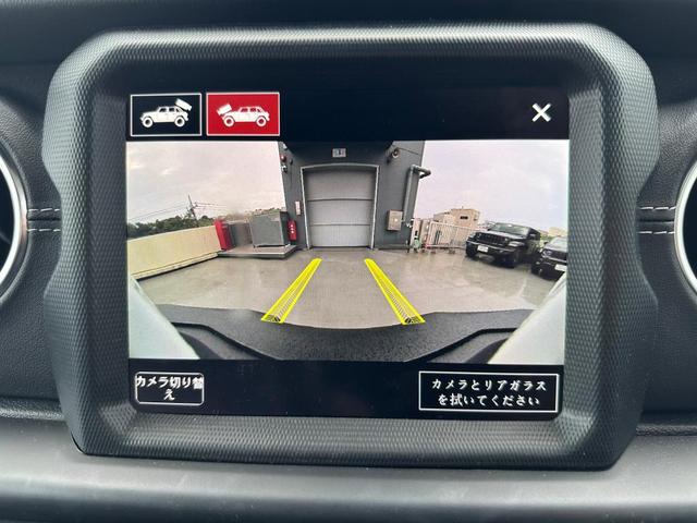 ジープ・ラングラーアンリミテッド サハラ(14枚目)