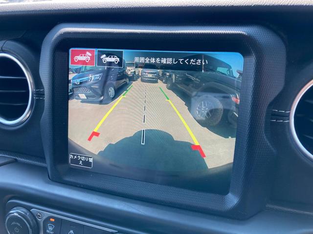 ジープ・ラングラーアンリミテッド サハラ(8枚目)