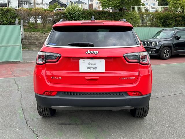 ジープ・コンパス リミテッド　認定中古車　弊社デモカー使用車両　ワンオーナー車　禁煙車　４ＷＤ　新車保証継承　純正ナビ　アイドリングストップ　アダプティブクルーズコントロール　ブラインドスポットモニター　ＥＴＣ２．０（28枚目）