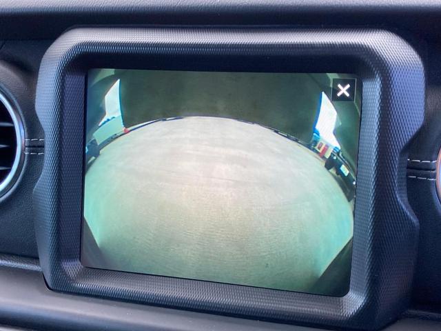 ジープ・ラングラーアンリミテッド サハラ(9枚目)