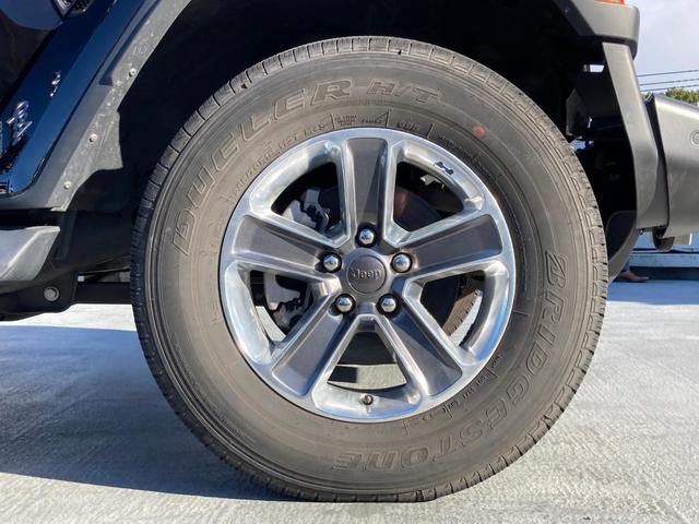 ジープ・ラングラーアンリミテッド サハラ(19枚目)