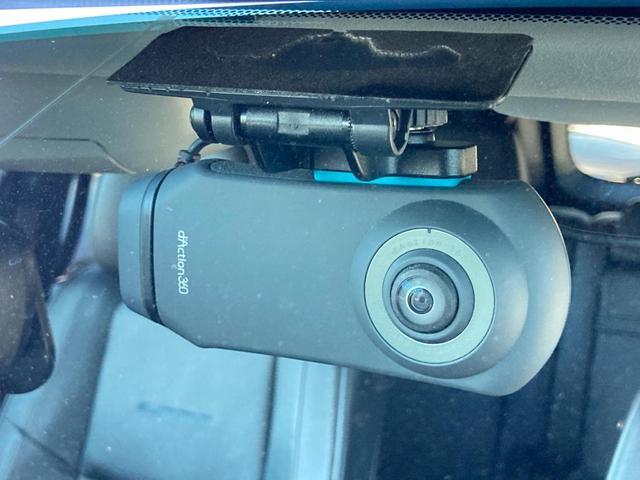 ジープ・グランドチェロキー サミット　認定中古車　ワンオーナー車　禁煙車　４ＷＤ　前型モデル　最上位グレード　Ｓｕｍｍｉｔ　純正ナビ　アイドリングストップ　シートヒーター　ベンチレーション　エアサス　パドルシフト　ＥＴＣ２．０（21枚目）