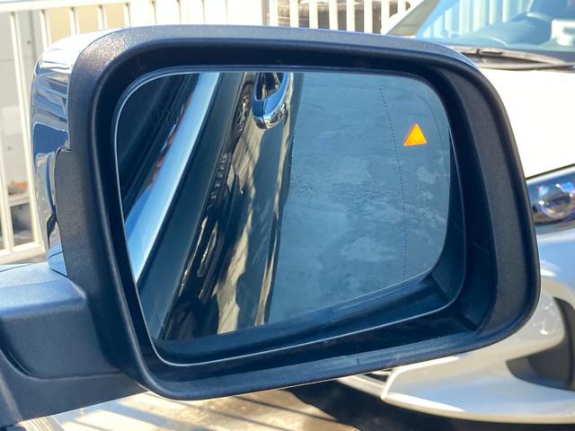 ジープ・グランドチェロキー サミット　認定中古車　ワンオーナー車　禁煙車　４ＷＤ　前型モデル　最上位グレード　Ｓｕｍｍｉｔ　純正ナビ　アイドリングストップ　シートヒーター　ベンチレーション　エアサス　パドルシフト　ＥＴＣ２．０（22枚目）