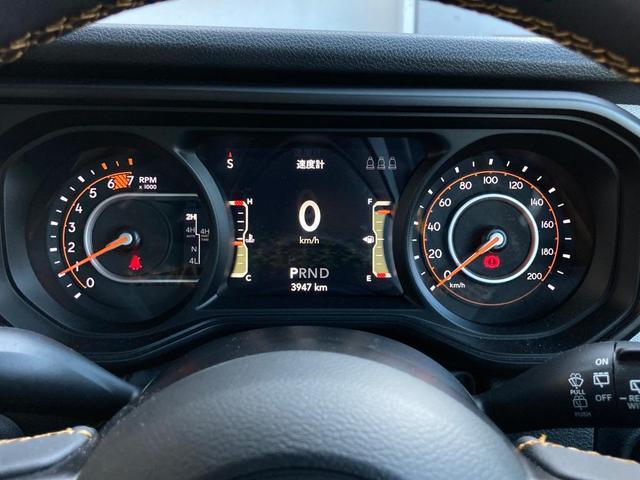 ジープ・ラングラーアンリミテッド スポーツ 認定中古車 弊社デモカー使用車両 禁煙車 4WD MY24 12.3インチタッチパネルモニター アイシン製ナビシステム シートヒーター アルパイン製スピーカー アダプティブクルーズコントロール(7枚目)