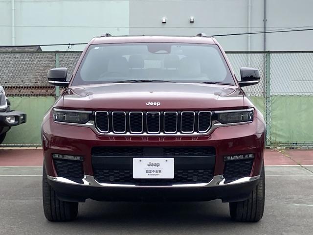 ジープ・グランドチェロキーＬ リミテッド　認定中古車　弊社デモカー使用車両　禁煙車　新車保証継承　純正ナビ　アイドリングストップ　サンルーフ　シートヒーター／ベンチレーション　アダプティブクルーズコントロール　ブラインドスポットモニター（5枚目）