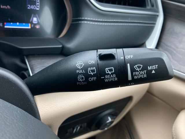 ジープ・グランドチェロキーＬ リミテッド　認定中古車　弊社デモカー使用車両　禁煙車　新車保証継承　純正ナビ　アイドリングストップ　サンルーフ　シートヒーター／ベンチレーション　アダプティブクルーズコントロール　ブラインドスポットモニター（30枚目）