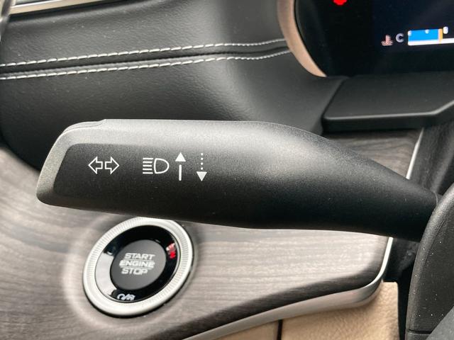 ジープ・グランドチェロキーＬ リミテッド　認定中古車　弊社デモカー使用車両　禁煙車　新車保証継承　純正ナビ　アイドリングストップ　サンルーフ　シートヒーター／ベンチレーション　アダプティブクルーズコントロール　ブラインドスポットモニター（31枚目）