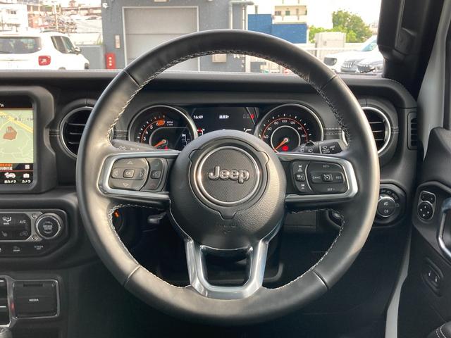 ジープ・ラングラーアンリミテッド サハラ　認定中古車　弊社オーナー様下取り車両　ワンオーナー車　禁煙車　４ＷＤ　新車保証継承　認定中古車保証１年　アダプティブクルーズコントロール　ブラインドスポットモニター　アイドリングストップ　ＥＴＣ２．０（12枚目）