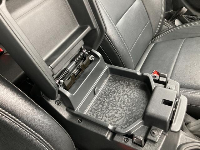 ジープ・ラングラーアンリミテッド サハラ　認定中古車　弊社オーナー様下取り車両　ワンオーナー車　禁煙車　４ＷＤ　新車保証継承　認定中古車保証１年　アダプティブクルーズコントロール　ブラインドスポットモニター　アイドリングストップ　ＥＴＣ２．０（31枚目）