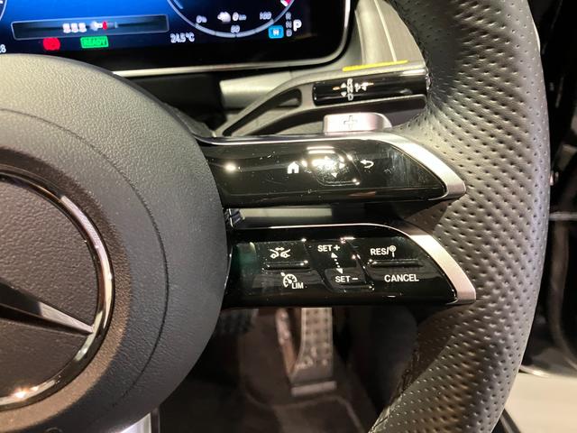 ＧＬＣ ＧＬＣ３５０ｅ４ＭスポツＥＤスタＡＭＧレザエクスクＰ　認定中古車　４ＷＤ　フロントカメラ　サイドカメラ　クリアランスソナー　オートクルーズコントロール　パワーシート　サンルーフ　ナビ　オートライト　ＬＥＤヘッドランプ　電動リアゲート　ＭＰ２０２４０２（10枚目）