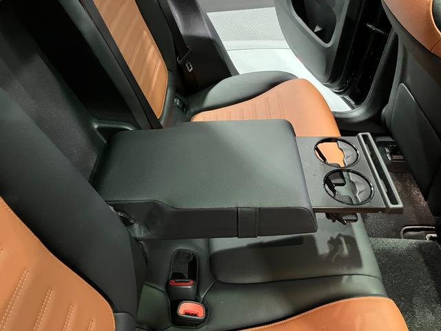ＧＬＣ ＧＬＣ３５０ｅ４ＭスポツＥＤスタＡＭＧレザエクスクＰ　認定中古車　４ＷＤ　フロントカメラ　サイドカメラ　クリアランスソナー　オートクルーズコントロール　パワーシート　サンルーフ　ナビ　オートライト　ＬＥＤヘッドランプ　電動リアゲート　ＭＰ２０２４０２（52枚目）