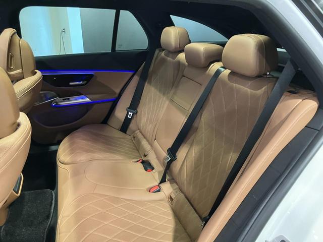 Ｅクラスステーションワゴン Ｅ２００ステーションワゴンアバギャルドＡＭＧラインＰ　認定中古車　クリアランスソナー　オートクルーズコントロール　衝突被害軽減システム　ＬＥＤヘッドランプ　ヘッドライトウォッシャー　サンルーフ　パワーシート　電動格納ミラー　ＭＰ２０２４０１（56枚目）