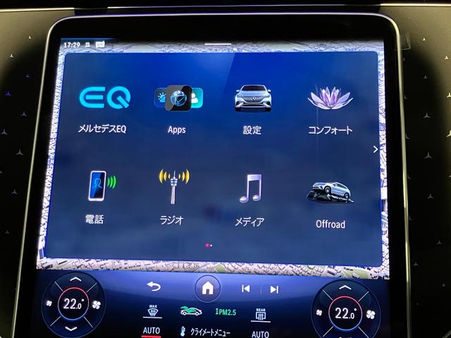 ＥＱＥ ＳＵＶ ＥＱＥ３５０　４マチック　ＳＵＶ　ＡＭＧラインパケジ　認定中古車　４ＷＤ　ドライブレコーダー　全周囲カメラ　クリアランスソナー　パワーシート　サンルーフ　アルミホイール　電動格納ミラー　シートヒーター　シートエアコン　ＭＰ２０２４０１（8枚目）