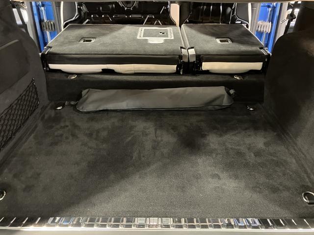 Ｇクラス Ｇ４００ｄ　認定中古車　４ＷＤ　左ハンドル　ＥＴＣ　全周囲カメラ　クリアランスソナー　オートクルーズコントロール　レーンアシスト　パワーシート　衝突被害軽減システム　サンルーフ　オートライト　ＭＰ２０２１０１（23枚目）