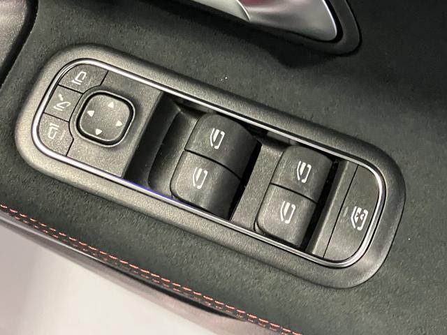 Ａクラス Ａ２００ｄ　ＡＭＧラインパッケージ　認定中古車　ドライブレコーダー　バックカメラ　クリアランスソナー　オートクルーズコントロール　アルミホイール　オートライト　ＬＥＤヘッドランプ　サンルーフ　パワーシート　スマートキー　ＭＰ２０２４０２（19枚目）