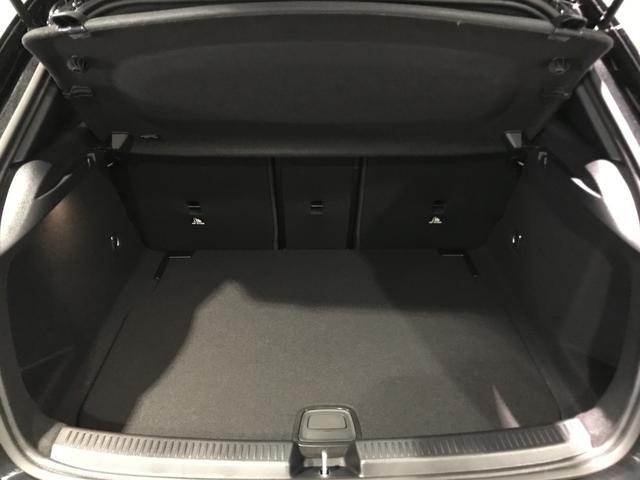 Ａクラス Ａ２００ｄ　ＡＭＧラインパッケージ　サイドカメラ　クリアランスソナー　オートクルーズコントロール　アルミホイール　オートライト　ＬＥＤヘッドランプ　サンルーフ　スマートキー　アイドリングストップ　ＡＴ　盗難防止システム　ＡＢＳ　ＥＳＣ（24枚目）