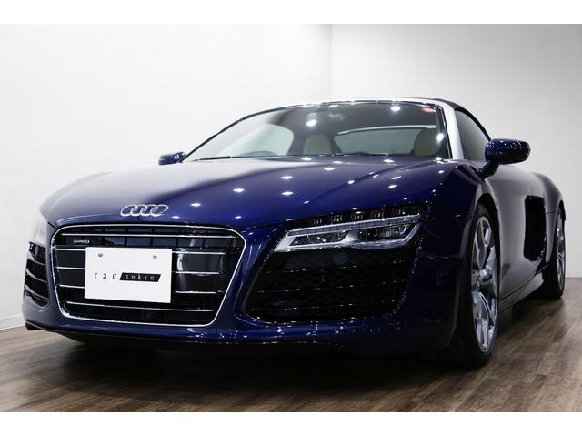 ベースグレード 右ハンドル V10 後期型 Sトロニック DCT マグネティックライドサス カーボンデコラティブパネル シートヒーター バックカメラ 2トーンレザー ナビ地デジ バックカメラ(16枚目)