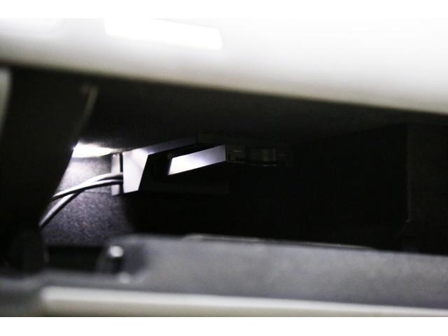 ベースグレード 右ハンドル V10 後期型 Sトロニック DCT マグネティックライドサス カーボンデコラティブパネル シートヒーター バックカメラ 2トーンレザー ナビ地デジ バックカメラ(22枚目)