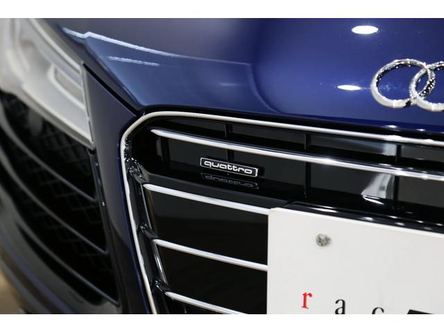 ベースグレード 右ハンドル V10 後期型 Sトロニック DCT マグネティックライドサス カーボンデコラティブパネル シートヒーター バックカメラ 2トーンレザー ナビ地デジ バックカメラ(30枚目)