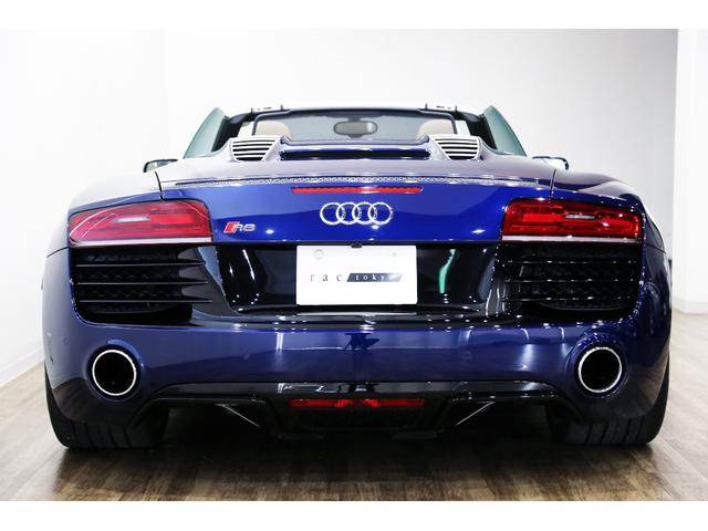 ベースグレード 右ハンドル V10 後期型 Sトロニック DCT マグネティックライドサス カーボンデコラティブパネル シートヒーター バックカメラ 2トーンレザー ナビ地デジ バックカメラ(35枚目)