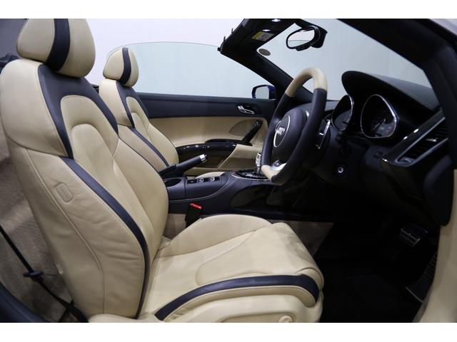 ベースグレード 右ハンドル V10 後期型 Sトロニック DCT マグネティックライドサス カーボンデコラティブパネル シートヒーター バックカメラ 2トーンレザー ナビ地デジ バックカメラ(43枚目)