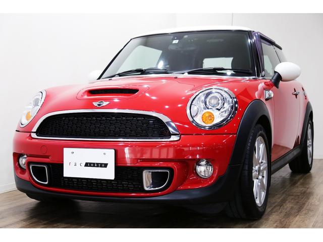 クーパーS 1オーナー 後期型 コントラストルーフ・ドアミラー ナビ地デジ R56 オートライト ドアバイザー マッドガード アイドリングストップ スポーツモード キセノン(2枚目)