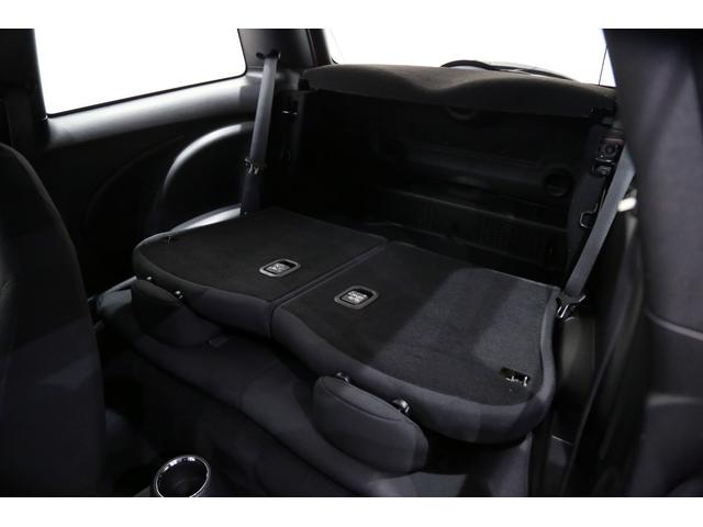 クーパーS 1オーナー 後期型 コントラストルーフ・ドアミラー ナビ地デジ R56 オートライト ドアバイザー マッドガード アイドリングストップ スポーツモード キセノン(21枚目)