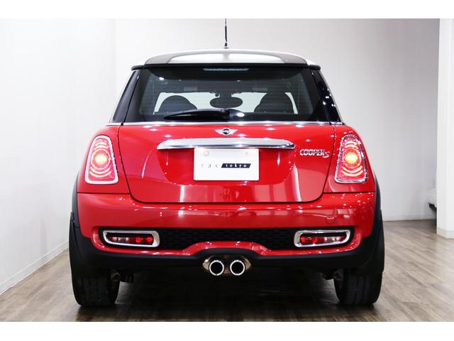 クーパーS 1オーナー 後期型 コントラストルーフ・ドアミラー ナビ地デジ R56 オートライト ドアバイザー マッドガード アイドリングストップ スポーツモード キセノン(37枚目)