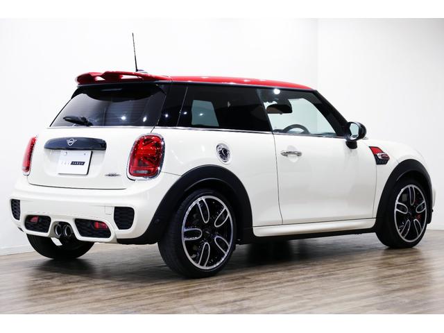 ジョンクーパーワークス 1オーナー 6MT マニュアル トラックスタイル TLC5年サービスパッケージ付 カメラ&パーキングアシストパッケージ アダプティブサスペンション シートヒーター プライバシーガラス(39枚目)