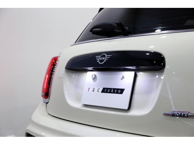 ジョンクーパーワークス 1オーナー 6MT マニュアル トラックスタイル TLC5年サービスパッケージ付 カメラ&パーキングアシストパッケージ アダプティブサスペンション シートヒーター プライバシーガラス(44枚目)