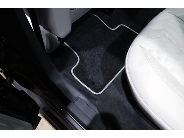 オートバイオグラフィ 後期型/1オ-ナ-/専用装備/ディーラー整備済/車検令和5年8月迄/LED/20インチアロイホイール/パノラマルーフ/LEDヘッドライト/オックスフォードオールレザーインテリア/ベンチレーター/(25枚目)