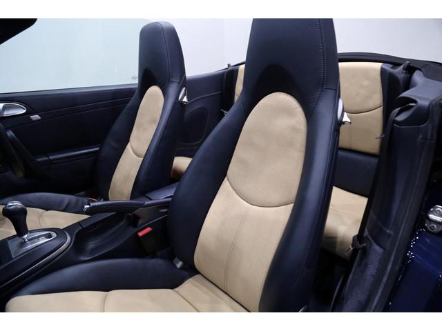 右H/PASM/オ-ルレザ-内装/シ‐トヒ‐タ‐/R3.6D整備済/2トーンレザーインテリア/地デジ/メタリックペイント/スポーツテールパイプ/ティプトロニックS/キセノンライト/Bluetooth(14枚目)