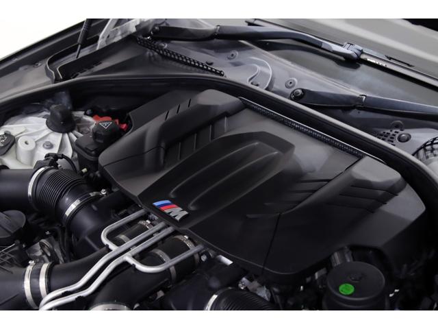 Ｍ５　右ハンドル／鍛造２０インチアルミ／サンルーフ／ブラックレザー／正規ディーラー記録１０枚／４．４Ｌ　Ｖ８／アルカンターラル－フライナー／シートヒーター／ベンチレーター／コンフォートアクセス／ドラレコ／(35枚目)