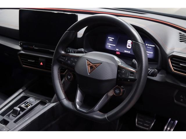 セアトその他 　ＣＵＰＲＡ／クプラ／ＦＯＲＭＥＮＴＯＲ／フォーメンター／ＶＺ２／新車並行／１オーナー／ブラックナッパレザ－バケットシ－ト／シートヒーター／レザーダッシュ／ツインエグゾースト／ＡｐｐｌｅＣａｒＰｌａｙ／（44枚目）
