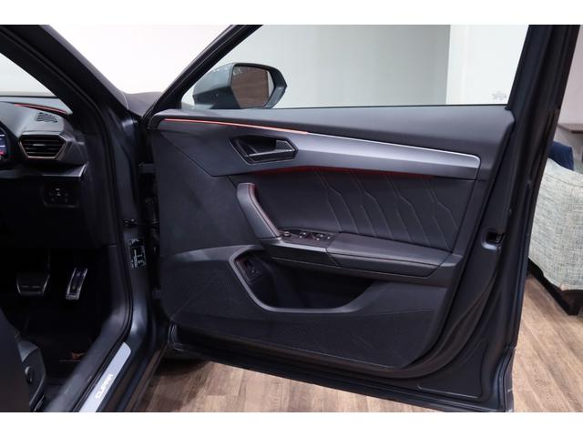 セアトその他 　ＣＵＰＲＡ／クプラ／ＦＯＲＭＥＮＴＯＲ／フォーメンター／ＶＺ２／新車並行／１オーナー／ブラックナッパレザ－バケットシ－ト／シートヒーター／レザーダッシュ／ツインエグゾースト／ＡｐｐｌｅＣａｒＰｌａｙ／（45枚目）