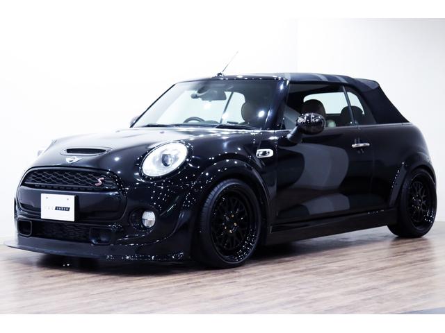 ＭＩＮＩ クーパーＳ　コンバーチブル　ＲＫｄｅｓｉｇｎエアロ／ＲＫｄｅｓｉｇｎマフラー／ＢＣｒａｃｉｎｇ車高調／ミニＹｏｕｒｓ幌／ＷＯＲＫ１８インチアルミ／ｎｅｗタイヤ／車検済／ＣＡＢＡＮＡシート／Ｂｌａｃｋエクステリア／シートヒーター（6枚目）