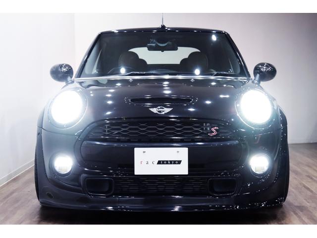 ＭＩＮＩ クーパーＳ　コンバーチブル　ＲＫｄｅｓｉｇｎエアロ／ＲＫｄｅｓｉｇｎマフラー／ＢＣｒａｃｉｎｇ車高調／ミニＹｏｕｒｓ幌／ＷＯＲＫ１８インチアルミ／ｎｅｗタイヤ／車検済／ＣＡＢＡＮＡシート／Ｂｌａｃｋエクステリア／シートヒーター（12枚目）