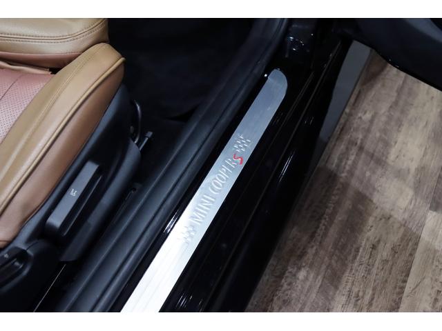 ＭＩＮＩ クーパーＳ　コンバーチブル　ＲＫｄｅｓｉｇｎエアロ／ＲＫｄｅｓｉｇｎマフラー／ＢＣｒａｃｉｎｇ車高調／ミニＹｏｕｒｓ幌／ＷＯＲＫ１８インチアルミ／ｎｅｗタイヤ／車検済／ＣＡＢＡＮＡシート／Ｂｌａｃｋエクステリア／シートヒーター（58枚目）
