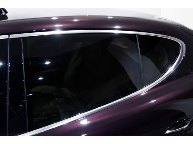 パナメーラ ４Ｓ　スポーツクロノパッケ－ジ／ＳＲ／スポエキ／ソフトクロ－ズ／ＯＰ色／電動ＳＲ／ＢＯＳＥ／Ｅ＆Ｄ／２０ＡＷ／ＰＤＬＳ／前後シ－トＨ／ベンチレ－タ－／レッドメ－タ－／ＬＣＷ／ステアリングＨ／３６０度カメラ（36枚目）