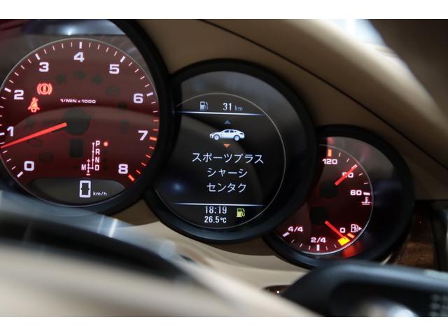 パナメーラ ４Ｓ　スポーツクロノパッケ－ジ／ＳＲ／スポエキ／ソフトクロ－ズ／ＯＰ色／電動ＳＲ／ＢＯＳＥ／Ｅ＆Ｄ／２０ＡＷ／ＰＤＬＳ／前後シ－トＨ／ベンチレ－タ－／レッドメ－タ－／ＬＣＷ／ステアリングＨ／３６０度カメラ（50枚目）