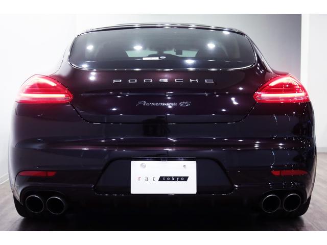 パナメーラ ４Ｓ　スポーツクロノパッケ－ジ／ＳＲ／スポエキ／ソフトクロ－ズ／ＯＰ色／電動ＳＲ／ＢＯＳＥ／Ｅ＆Ｄ／２０ＡＷ／ＰＤＬＳ／前後シ－トＨ／ベンチレ－タ－／レッドメ－タ－／ＬＣＷ／ステアリングＨ／３６０度カメラ（64枚目）