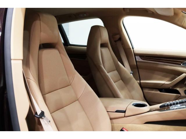 パナメーラ ４Ｓ　スポーツクロノパッケ－ジ／ＳＲ／スポエキ／ソフトクロ－ズ／ＯＰ色／電動ＳＲ／ＢＯＳＥ／Ｅ＆Ｄ／２０ＡＷ／ＰＤＬＳ／前後シ－トＨ／ベンチレ－タ－／レッドメ－タ－／ＬＣＷ／ステアリングＨ／３６０度カメラ（79枚目）