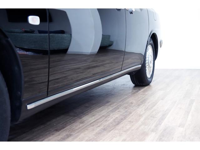 オリジン ベースグレード　トヨタ自動車生産累計１億台達成記念車／オリジナル／１０００台限定車／観音開き／初代トヨペット・クラウン／センチュリー／ハンドメイド／プログレ／本木目／バックカメラ／地デジ／ベージュレザー／（32枚目）