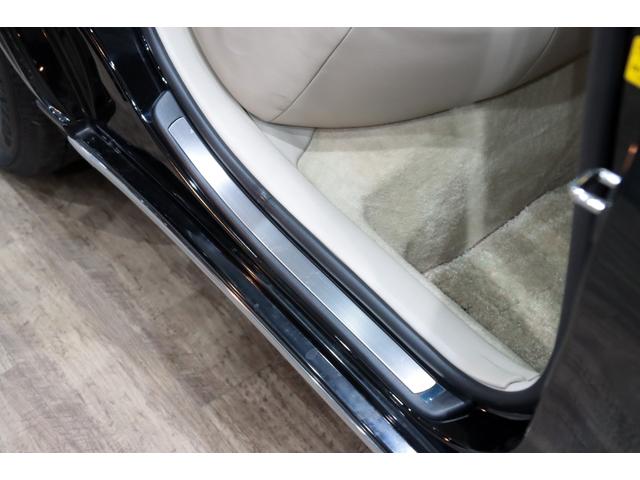 オリジン ベースグレード　トヨタ自動車生産累計１億台達成記念車／オリジナル／１０００台限定車／観音開き／初代トヨペット・クラウン／センチュリー／ハンドメイド／プログレ／本木目／バックカメラ／地デジ／ベージュレザー／（62枚目）