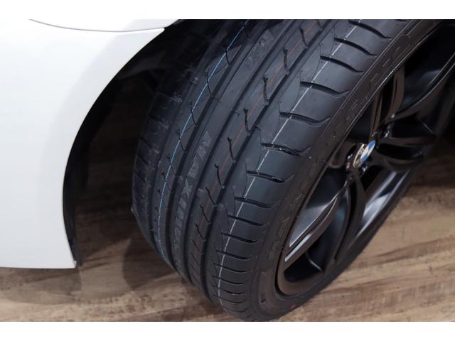 ５シリーズ ５２３ｉツーリング　Ｍスポーツ　後期／パノラマサンルーフ／ブラックレザー／前後シートヒーター／タイヤ新品／車線変更警告／ドライビングアシストプラス／アダプティブＬＥＤ／専用装備／１８インチブラックアルミ（34枚目）