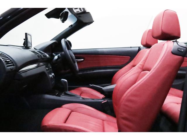 １シリーズ １２０ｉ　カブリオレ　Ｍスポ－ツパッケ－ジ／オプションカラ－／レッドボストンレザ－シ－ト／車検Ｒ９．０７迄／専用装備／Ｍエアロダイナミクスパッケ－ジ／１７インチブラックアルミホイール／オプショントリム／ブラックグリル（15枚目）