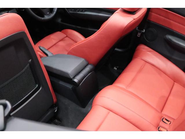 １シリーズ １２０ｉ　カブリオレ　Ｍスポ－ツパッケ－ジ／オプションカラ－／レッドボストンレザ－シ－ト／車検Ｒ９．０７迄／専用装備／Ｍエアロダイナミクスパッケ－ジ／１７インチブラックアルミホイール／オプショントリム／ブラックグリル（21枚目）