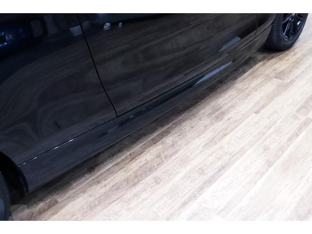 １シリーズ １２０ｉ　カブリオレ　Ｍスポ－ツパッケ－ジ／オプションカラ－／レッドボストンレザ－シ－ト／車検Ｒ９．０７迄／専用装備／Ｍエアロダイナミクスパッケ－ジ／１７インチブラックアルミホイール／オプショントリム／ブラックグリル（34枚目）