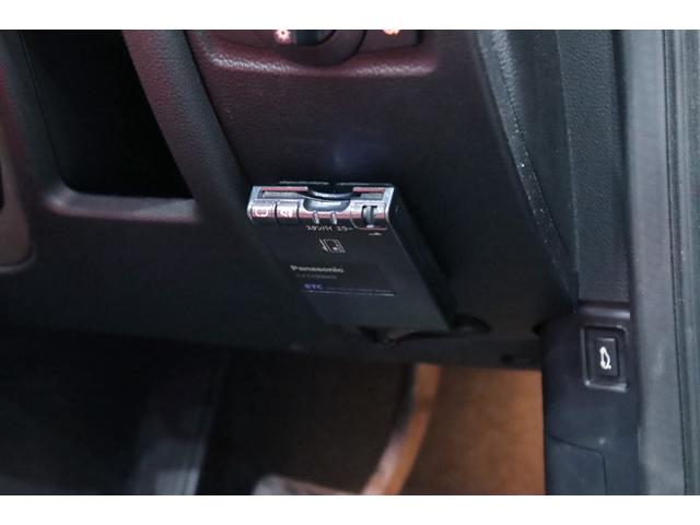 １シリーズ １２０ｉ　カブリオレ　Ｍスポ－ツパッケ－ジ／オプションカラ－／レッドボストンレザ－シ－ト／車検Ｒ９．０７迄／専用装備／Ｍエアロダイナミクスパッケ－ジ／１７インチブラックアルミホイール／オプショントリム／ブラックグリル（44枚目）