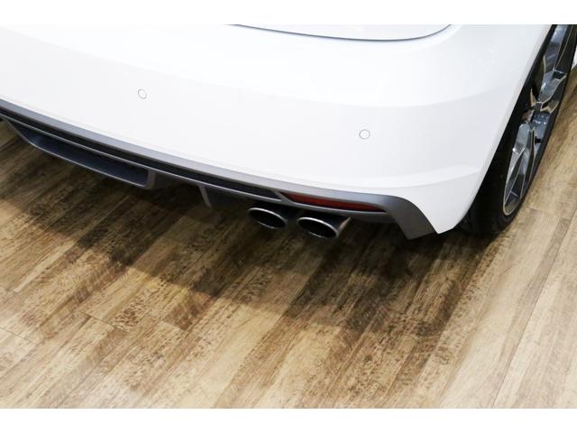 Ｓ１ ベースグレード　６速ＭＴ／サンル－フ／赤キャリパ－／コントラストル－フ／バックカメラ／車検Ｒ９．９迄／タイヤ新品／グレイシアホワイトＭ／フロアマット／ナビ地デジ／１８インチアルミ／ブラックハーフレザー（51枚目）